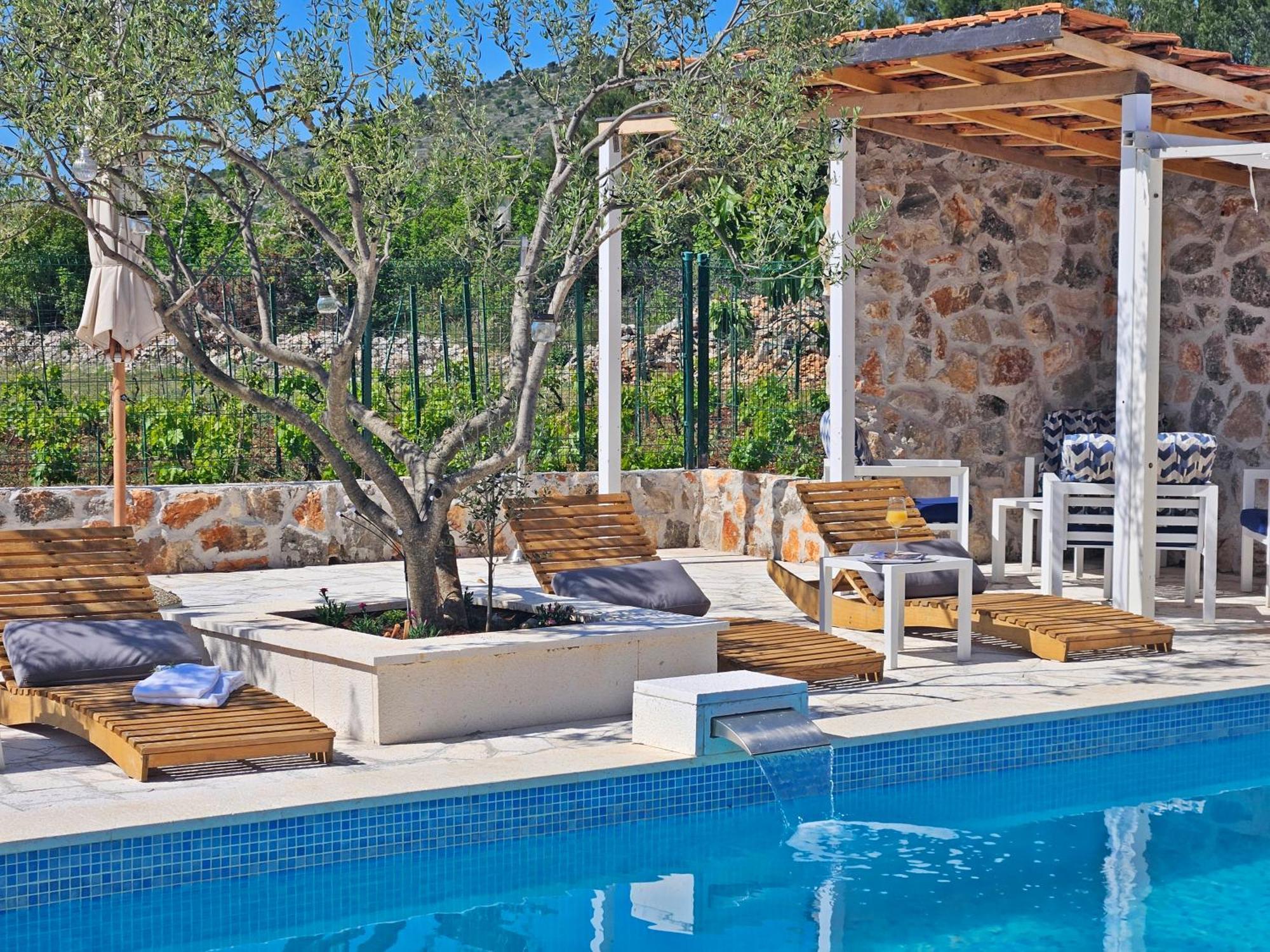 Villa Flamingo - House With Private Pool Gornji Seget Esterno foto